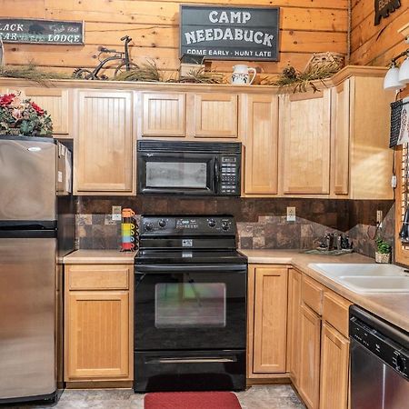 Cabins At Grand Mountain Branson Extérieur photo