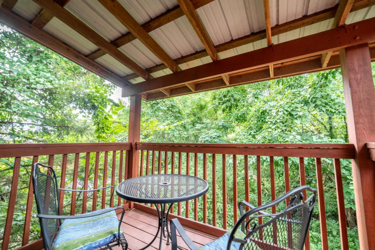 Cabins At Grand Mountain Branson Extérieur photo